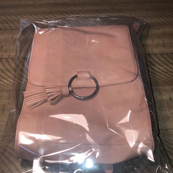 NWOT Pink Ring ? & Tassle Vegan Backpack Adjustable Straps. Pull Handle. Snap. main image 8